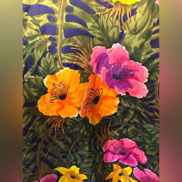 Winlar Floral Kaftan Dress with Pink and Yellow Flowers - Picture 4 of 5